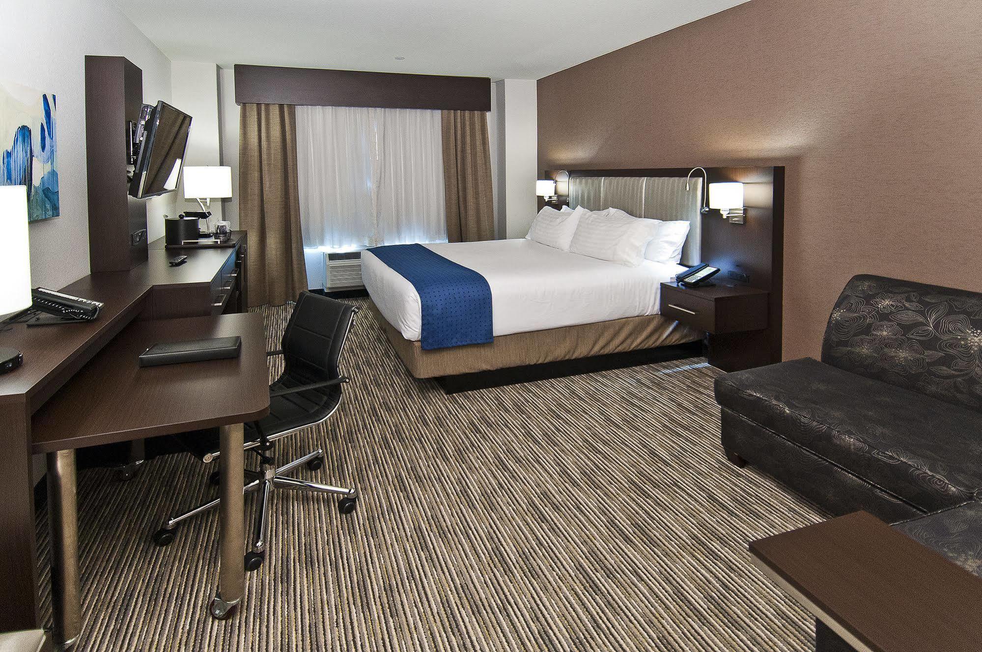 Holiday Inn Austin Airport By Ihg Ngoại thất bức ảnh